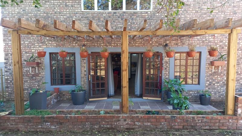 2 Bedroom Property for Sale in Albertinia Western Cape